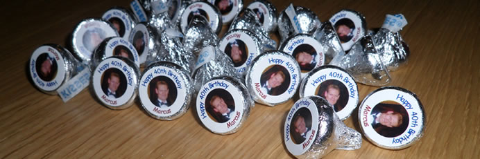 <Strong>Chocfetti kisses</Strong> - Personalised Hershey chocolates with your photo Chocfetti kisses